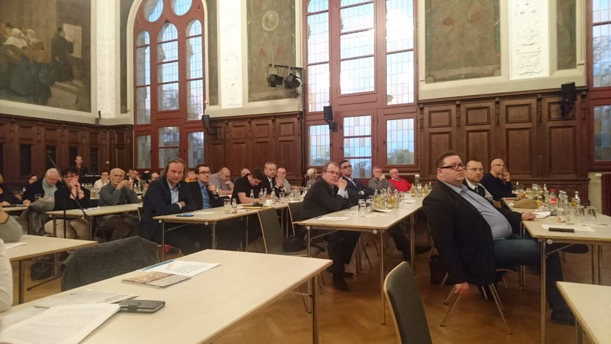 cdulsa's tweet photo. #Regionalkonferenz Runde 3 in #Merseburg. Heute stellen wir unseren #CDU Mitgliedern aus den Kreisverbänden #Burgenlandkreis, #Halle/Saale, #Mansfeld-Südharz und #Saalekreis den #Programmentwurf #Kommunalwahl2019 vor. https://t.co/yKz0ZVOUyJ
