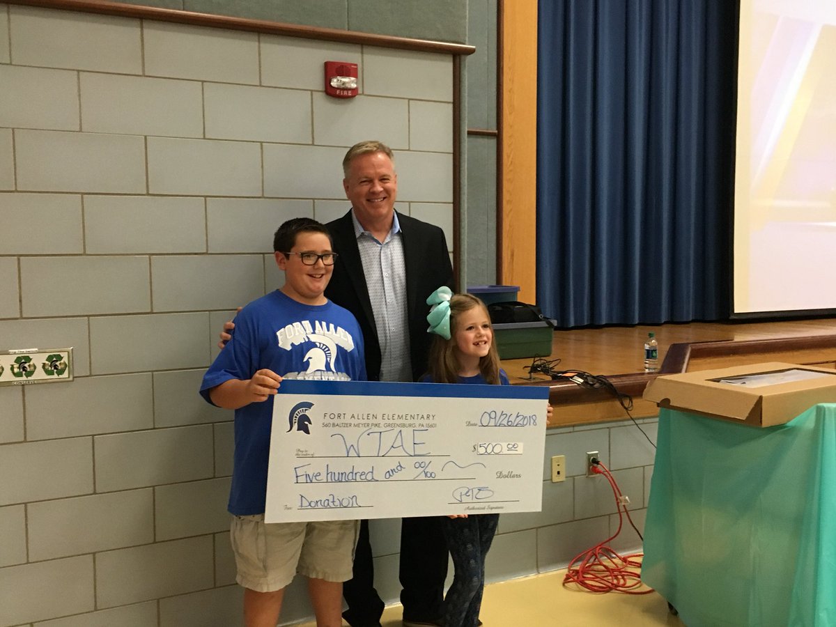 hasd_fta's tweet photo. Fort Allen welcomes WTAE’s Mike Harvey and the Carnegie Science Center! Our school donated $500 to Project Bundle-up! #wtae #projectbundleup https://t.co/u62PMsY2hy