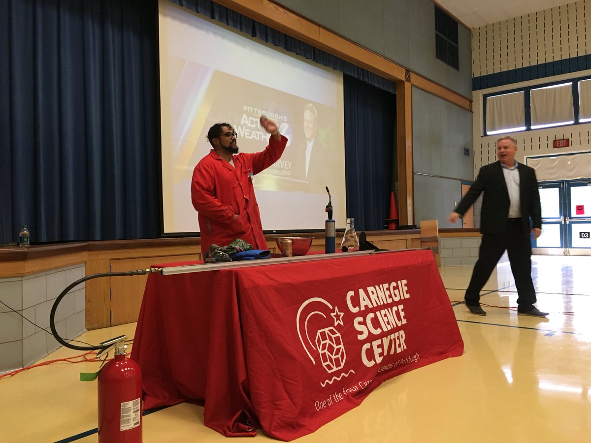 hasd_fta's tweet photo. Fort Allen welcomes WTAE’s Mike Harvey and the Carnegie Science Center! Our school donated $500 to Project Bundle-up! #wtae #projectbundleup https://t.co/u62PMsY2hy