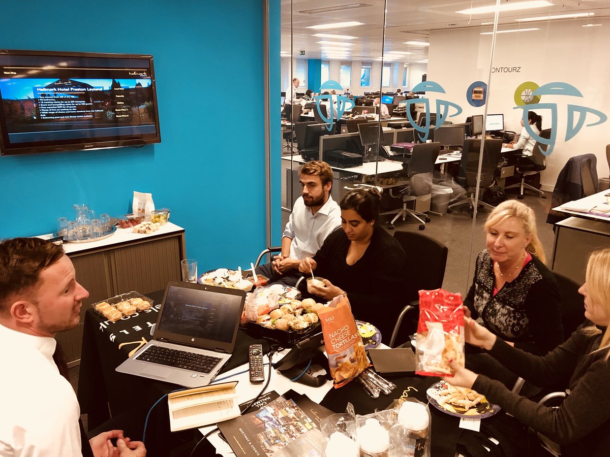 GemmieGemma's tweet image. Great lunch and learn session with @tandtstatesman in #sunny ☀️#london today.....talking everything @HallmarkHotels with a focus on @HallmarkLeyland by @smontgomery1980 #EventProfs