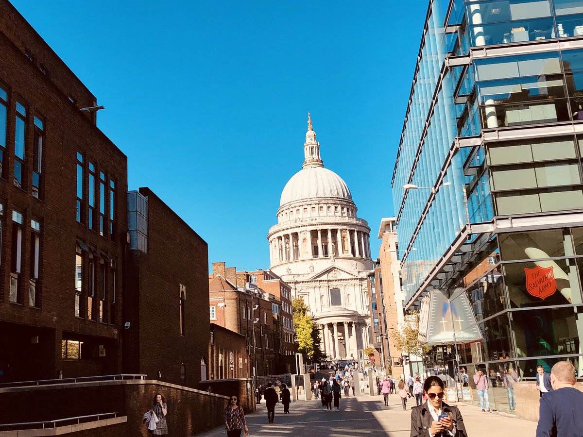 GemmieGemma's tweet image. Great lunch and learn session with @tandtstatesman in #sunny ☀️#london today.....talking everything @HallmarkHotels with a focus on @HallmarkLeyland by @smontgomery1980 #EventProfs