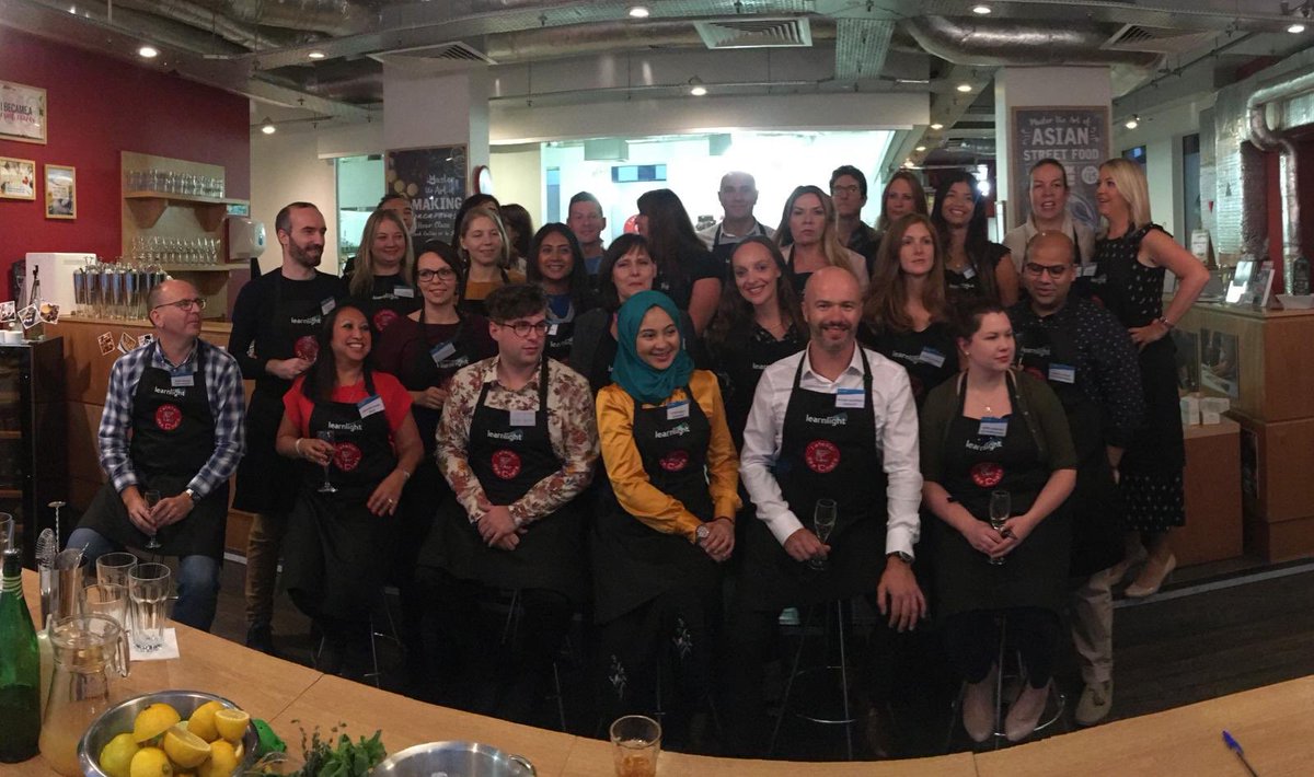 learnlight's tweet photo. Great night of cooking and #networking with our fantastic clients and partners about to start @AtelierChefsUK #LearnlightBites https://t.co/FJGqYLETst