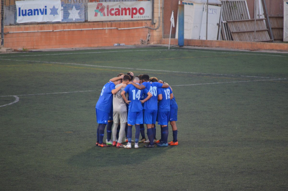 CFSANJOSE's tweet photo. IMÁGENES | Esta semana tenemos más fotos, aparte de las del partido que enfrentó al JUVENIL A y @alborayaud

Animaros y mandarnos imágenes de los partidos del fin de semana 📸💙⚽ 

El resto de la galería en la página de Facebook😉

#CorazonAzul
#MetaDivisionHonor https://t.co/rHGme3DkGF