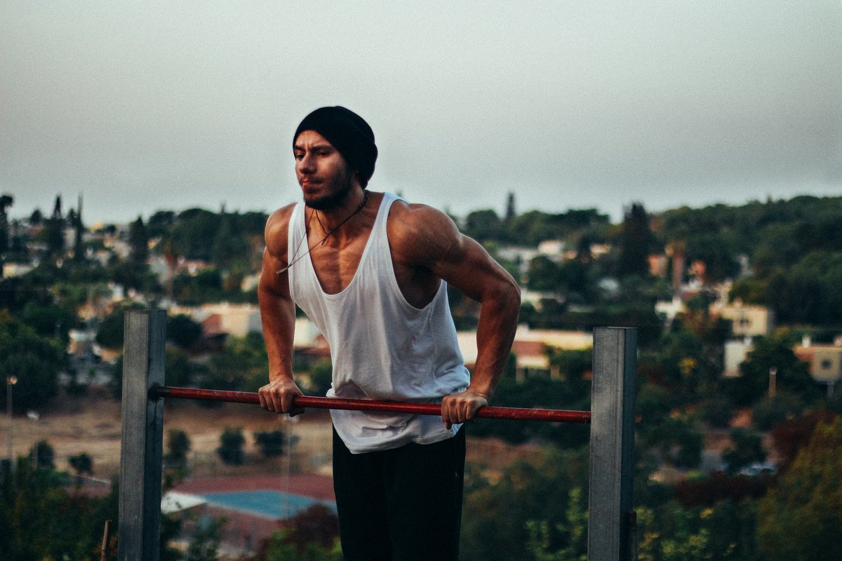 AmareDesigns's tweet photo. As the curtain comes down over summer, we have everything you need for your autumnal workouts!
#amare #opening #offers #clothing #exercise #fashion #workout #stylish #premium #Tuesday #firstpost #highlife #sports #clothes #gym #yoga #running #openingoffers #style #stylish https://t.co/HvQVUjYiTk