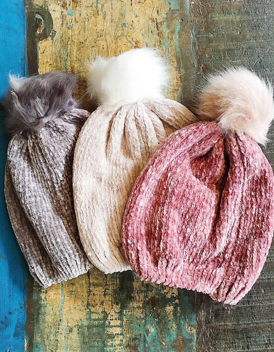 Begboutique's tweet photo. Prepping for those chilly days ❄️🌬❄️🌬 these cute little chenille beanies are $24 https://t.co/uC4UciIc3T