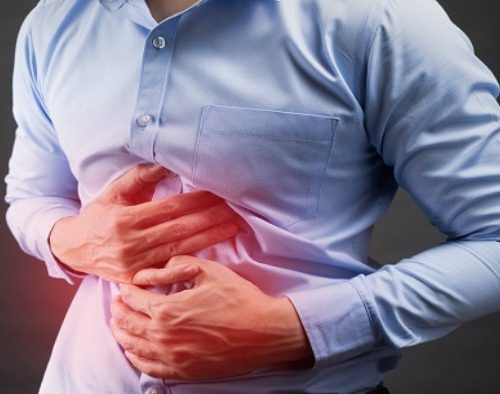 RheveraMedical's tweet photo. Signs of an #AAA rupture: 
Sudden, intense and persistent abdominal or back pain, which can be described as a tearing sensation; pain radiating to your back or legs; sweatiness; clamminess; dizziness; nausea; vomiting; low blood pressure; fast pulse. #AAAWednesday #AAAfacts https://t.co/weNgAeZqwu