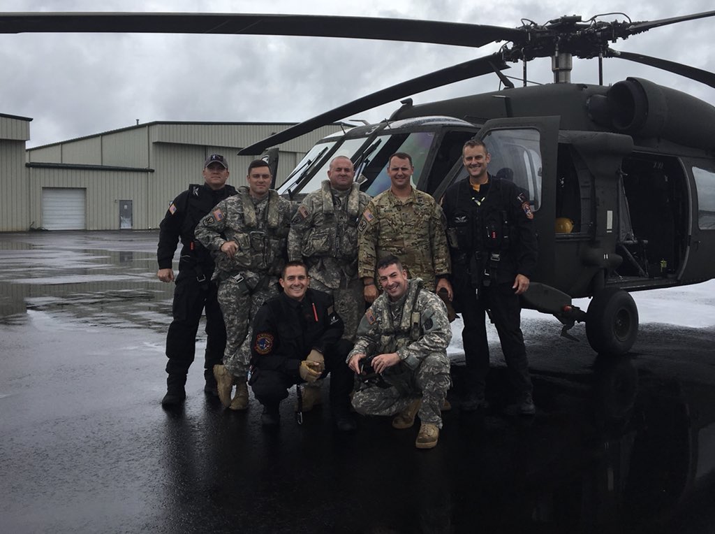 jejohnson10's tweet photo. 11 days deployed I am glad to be back home. I can’t say how lucky and proud I am to have flown with such a professional group of individuals.   Killdevil 663 with Jay Moon, Jon Masseria, Greg Sherrell, Brian Smith, Mike Morley, and Stacey Rooks.  #NCHART #readync https://t.co/qNAJy6RKa3