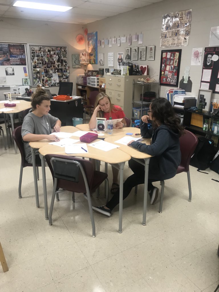 Seamus Heaney has never been easier to analyze. These English 10 students @SHHS_JCS are tackling this one element at a time. #poetry