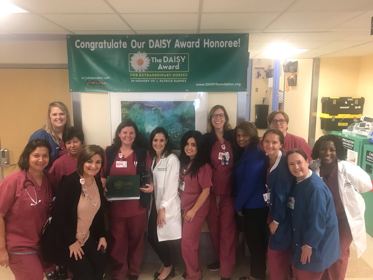 SJGuida's tweet photo. Couldn’t be prouder of my Daisy-award winning nurse Regan Morimoto!!! #empowerednurses #compassionatitsfinest @nyphospital @nas9096 @BernadetteKhan https://t.co/eiKJHLzUwy