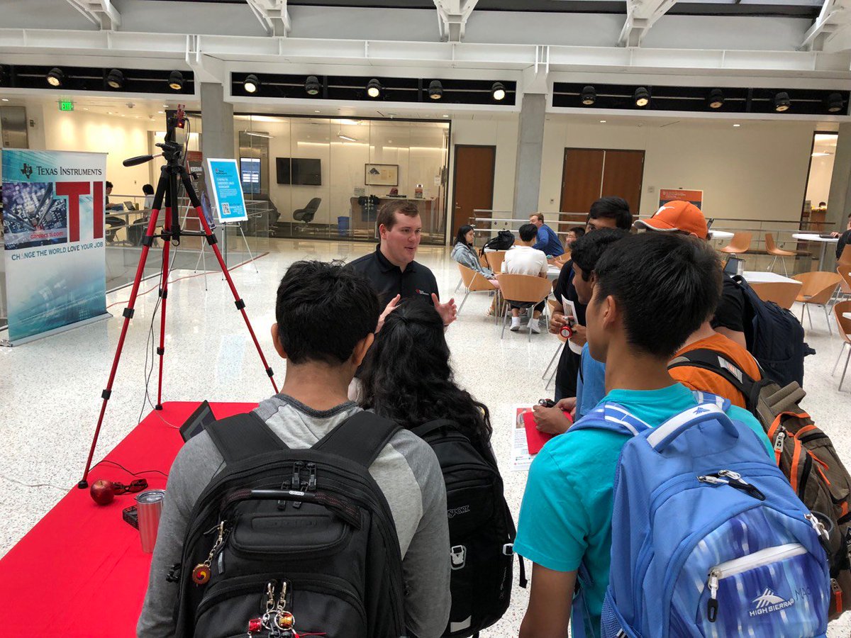 We’re sponsoring Innovation Day at @CockrellSchool open house in their NEW building! See us from 9-2 p.m. #TIcareers https://t.co/F0mDhtIBsh