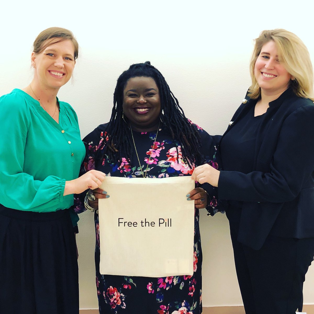 SisterSong_WOC's tweet photo. It’s #WorldContraception Day. Our executive director, @monicarsimpson is on Capitol Hill representing Georgia w/ Jill Heaviside, @ifwhenhowfellow with @SisterLoveInc & Becca Stone from University of GA’s College of Pharmacy urging lawmakers to eliminate barriers & #FreeThePill! https://t.co/fgTI7z5CYE