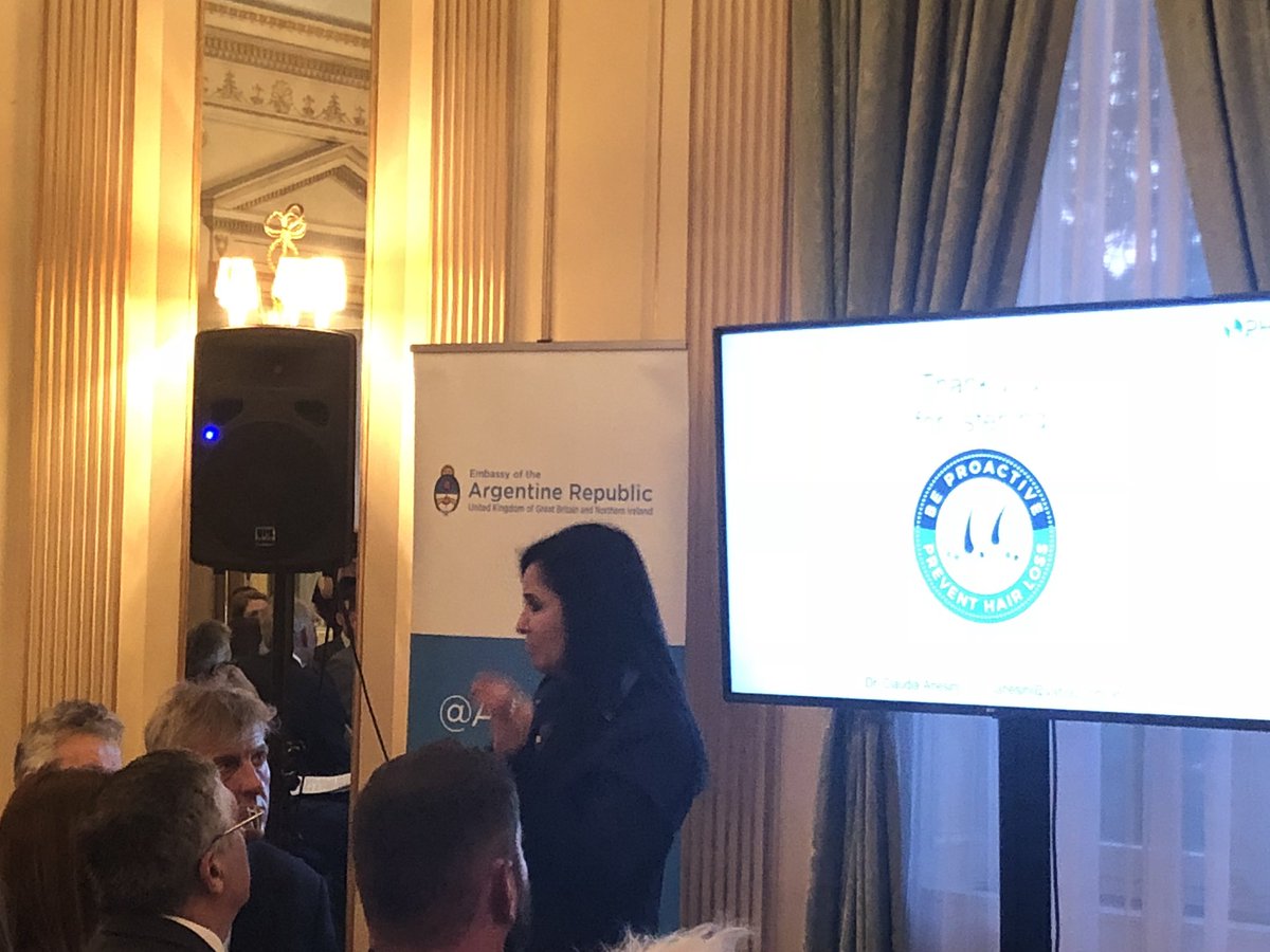 VGonzalezPosse's tweet photo. Dr Claudia Anesini presenting an Argentine product for hair loss now being sold in the UK & rest of Europe (completely natural, based on #jarilla, a plant found in SouthAmerica). @phl_uk @Cdesmarchelier @conicet Laboratorio Garre-Guevara #scientific-cooperation #Argentina #UK https://t.co/2cZhEfi9WR