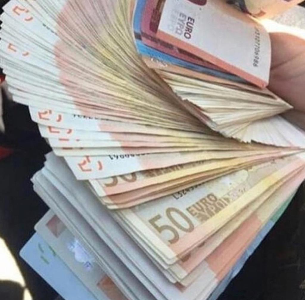 FixedTipss's tweet photo. With best team ✊✅
Now u can change ur life contact us to get high information about games whatsapp number +1 (563) 202-1774 ☎📞
#fixedmatches #gambling #predictions #bet365 #bodava #bettingtips #betting #soccer #news #unibet #paddypower #BTC #inplay #sportpesa #fixedmatch https://t.co/amk9JFV178