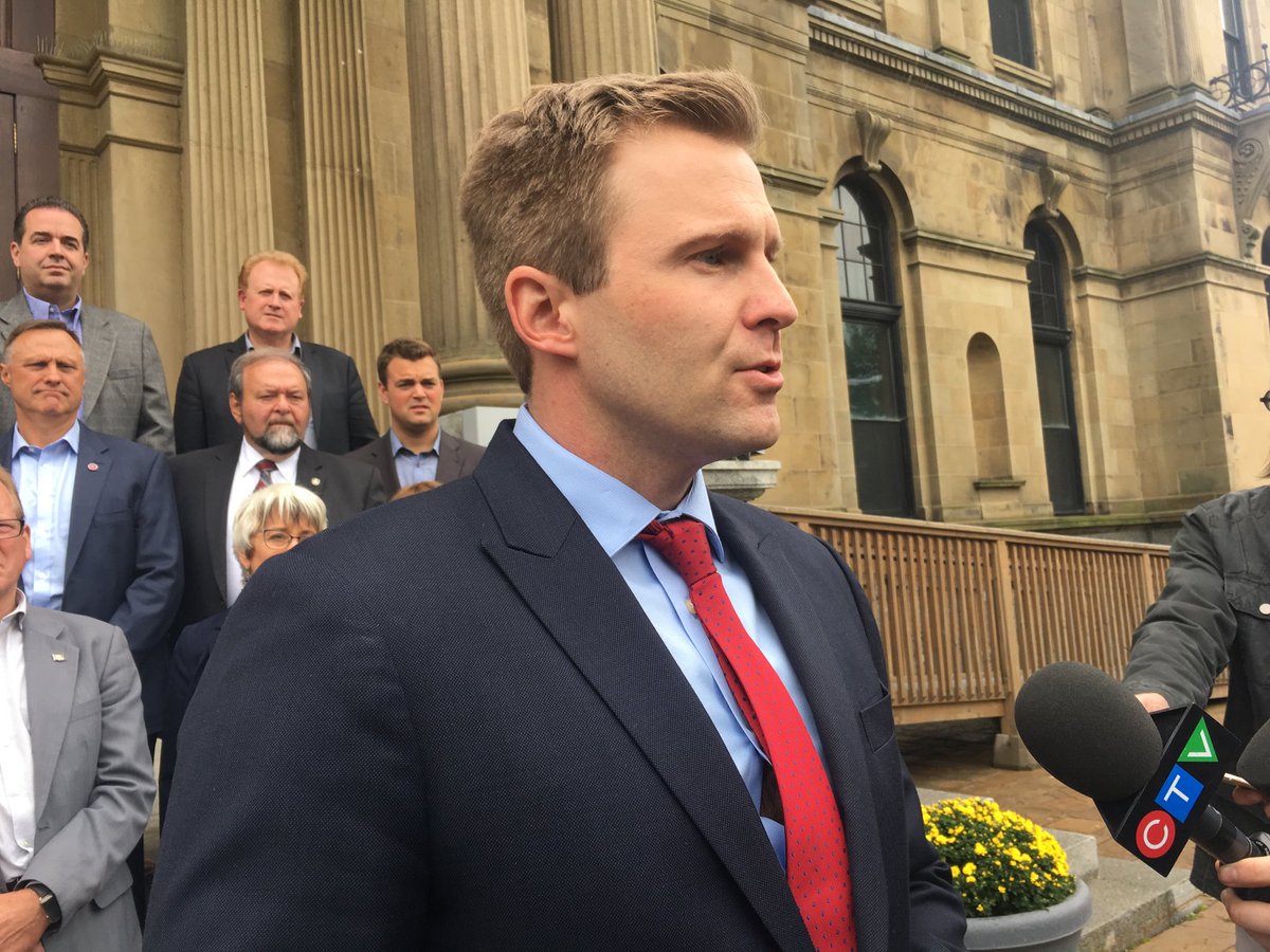 MCorriveau_RC's tweet photo. DERNIERE HEURE Gallant: va chercher entente avec Parti vert #elexnb https://t.co/5K0JaL5Erh