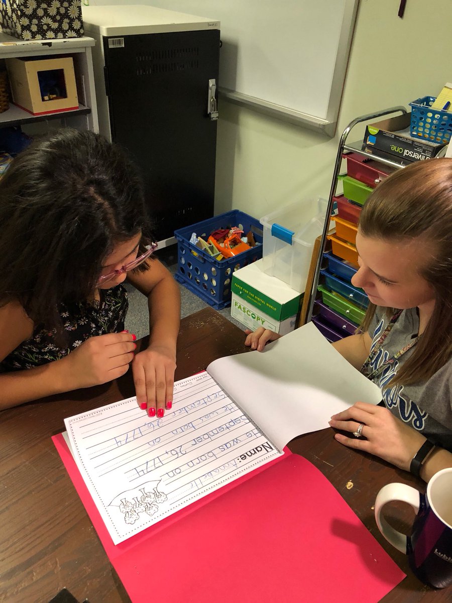 LexiLitke's tweet photo. Wonderful student writing about Johnny Appleseed to kick off fall in Mrs. Rosales’ classroom! 🍎🍂 #wildaboutlearning https://t.co/OC1Cv3mkQM