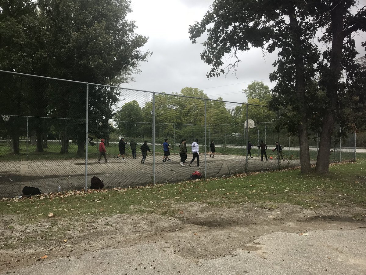 CFnmic's tweet photo. Activity break after listening to a panel of elected officials.. #basketball #fieldtrips #breaktime https://t.co/1etAjngrJD