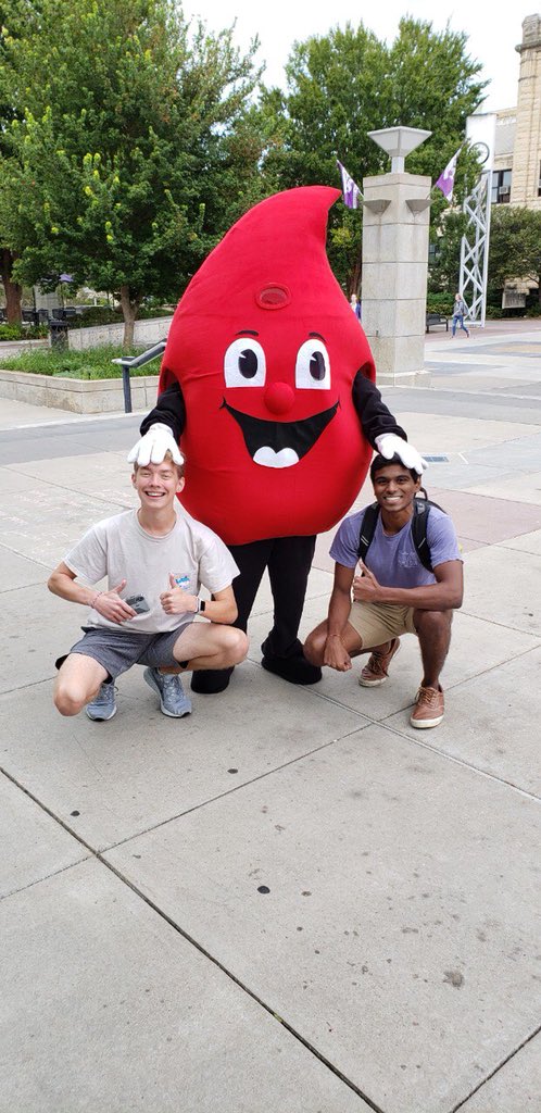 DeltaChiKState's tweet photo. We had a great time working the blood drive yesterday! There’s still time to donate to a great cause! https://t.co/vHZn2ZT5qr