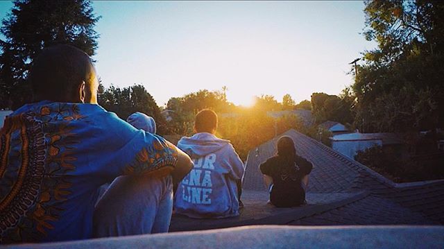 ✨ God gave us front row view to the sunset. ✨
❤️Estoy muy Feliz de estar aqui.💜
#grateful #sunset #losangeles ift.tt/2xAFOwn