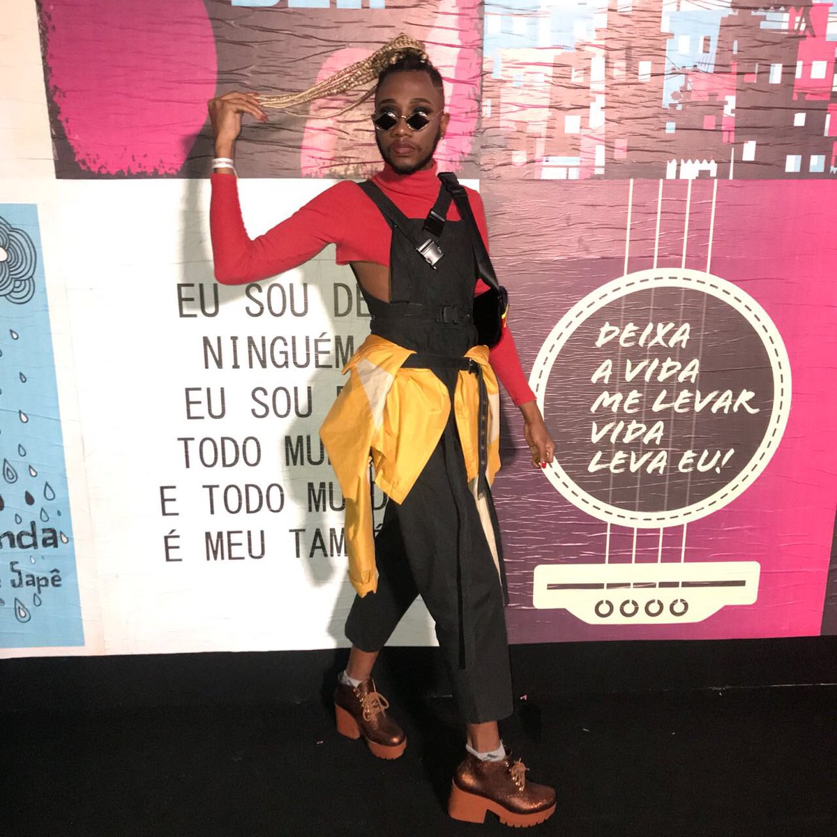 lucashawkin's tweet photo. E ontem foi assim no #PremioMultishow2018
Stylist: @membranv https://t.co/UJvemA8KOb
