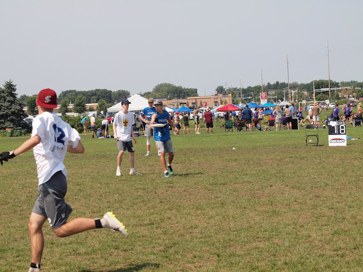 MaroonUltimate's tweet photo. Gonna miss two of our graudated captains this coming season, Sam and Joey. Over the summer they both balled out with the @Austin_Amigos. Good luck next year boys! https://t.co/w88ZfTunCj