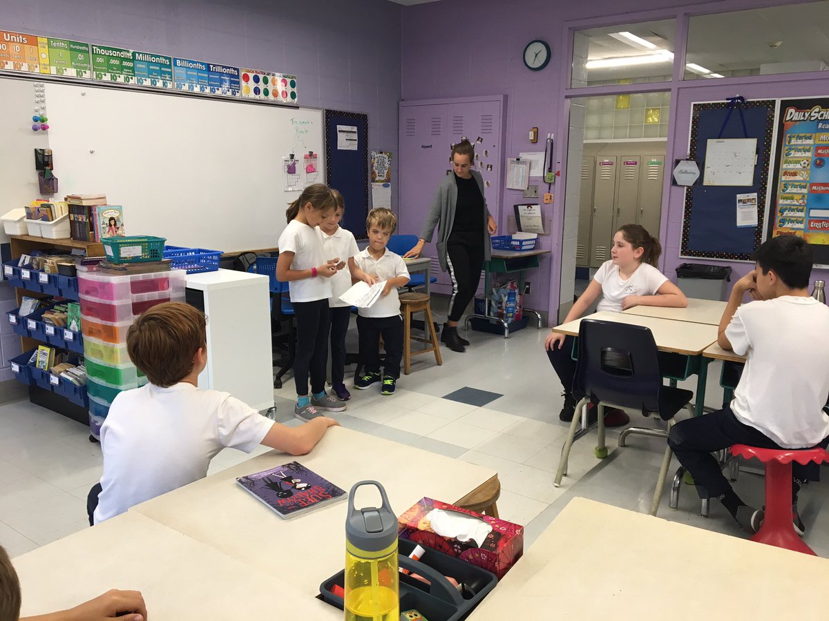 MsJennsClass's tweet photo. Grade 4 students came to discuss their mock election with our class. @PET_EMSB #PETlearns https://t.co/mFayHFfeIi