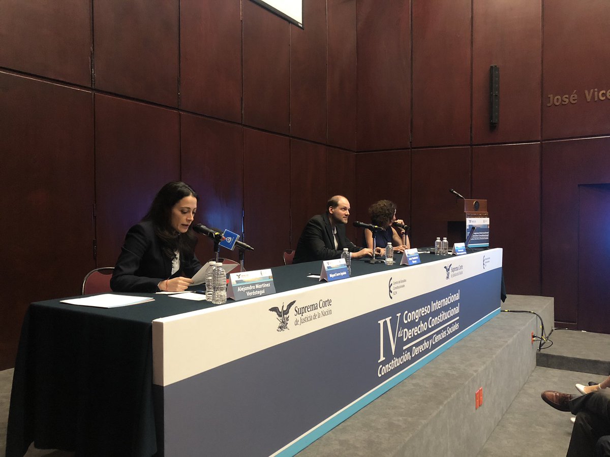 rolarch's tweet photo. Continúa el IV Congreso Internacional de Derecho Constitucional del #CECSCJN. En este momento se desarrolla la mesa sobre acceso a la justicia. Participan: Marissa Belausteguigoitia, Miguel Sarre y Javier Yankelevich. Transmisión: https://t.co/e2N8K7HnGU https://t.co/3JqhLDhXnQ