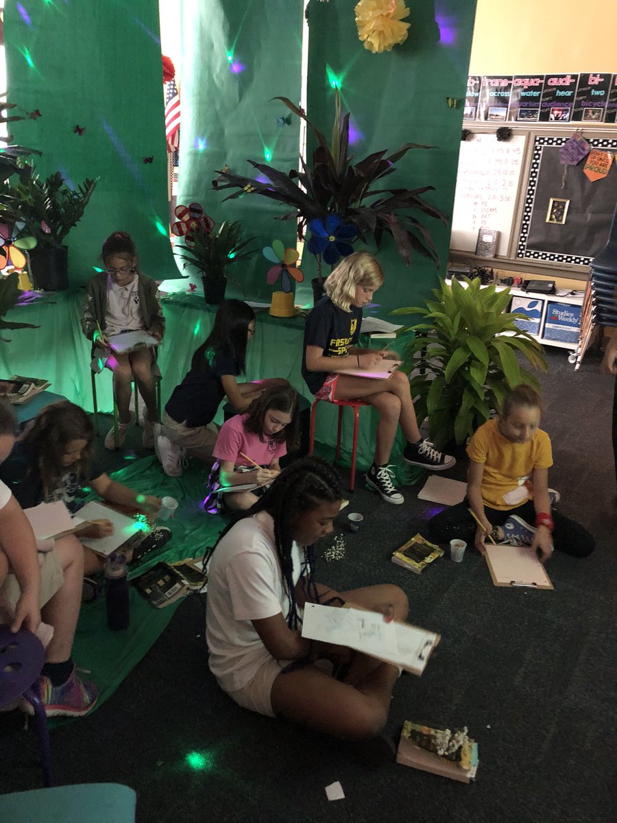 AlexStarling17's tweet photo. Today was one word...Magical! Our trip to Planet Uriel was a masterpiece! Thank you to everyone that helped!@alinadavis @JamiGersonde @HelenOpeka A massive thank you to @apenberrys for the gorgeous display of plants! #BePrinceton @Princeton_OCPS https://t.co/GnUx4T47pq