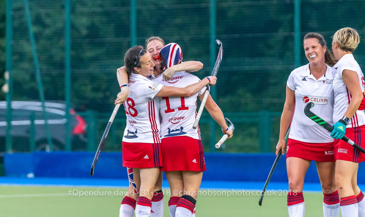 SarahJWood3's tweet photo. So incredibly proud to be selected again for hockey 4 heroes, this charity is so close to my heart and look forward to the new challenges it’s going to bring #hockey4heroes #neveraboveyou #neverbelowyou #alwaysbesideyou @hockey_4_heroes https://t.co/7kcu0rEvl3