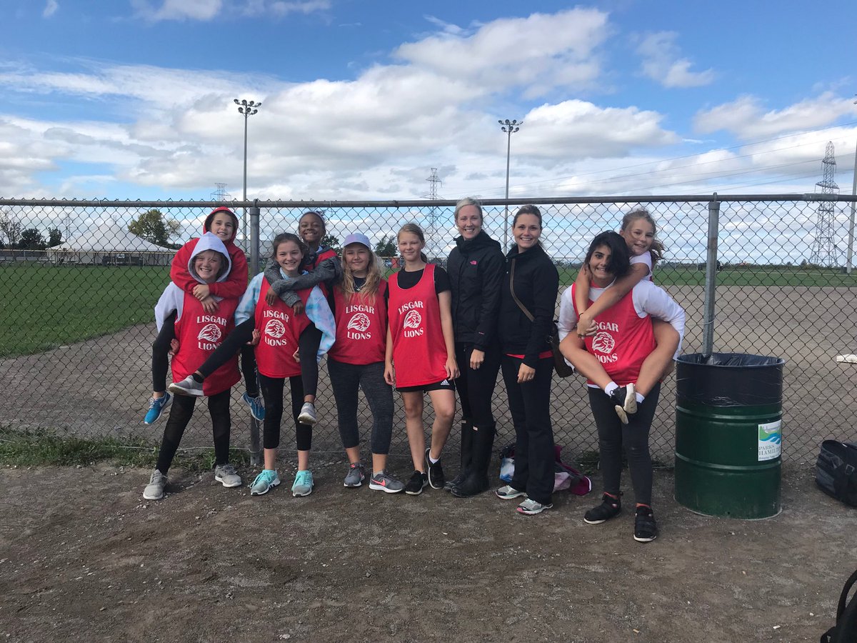 Way to go girls! Great job representing Lisgar! #hwdsb3pitch hwdsbfos3