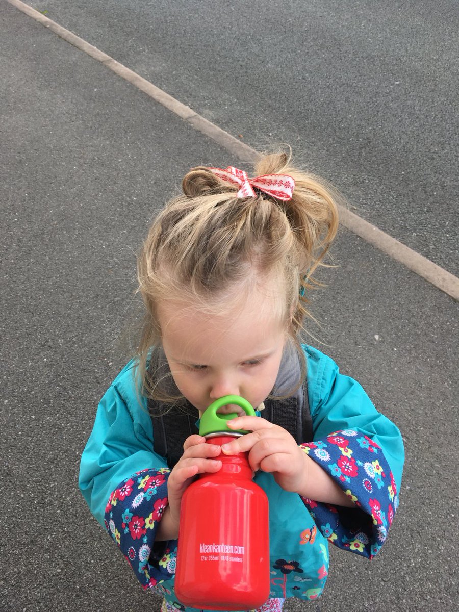A_Mothers_Hand's tweet photo. A review: Kid Kanteen Sippy cup by Klean Kanteen https://t.co/JpmDkvxDsK https://t.co/tbdnJTEiWy