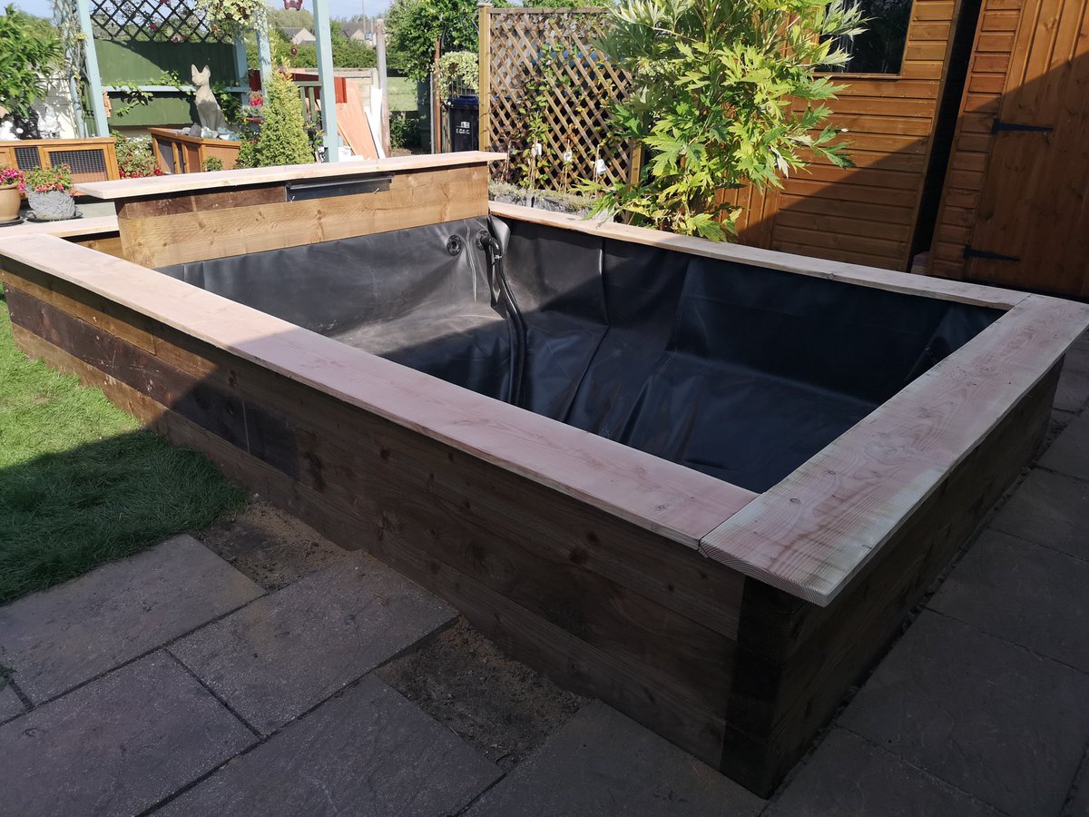 lakeandpond's tweet photo. Sleeper pond with larch capping all up and running in Wicken https://t.co/RTHUtXsdRy