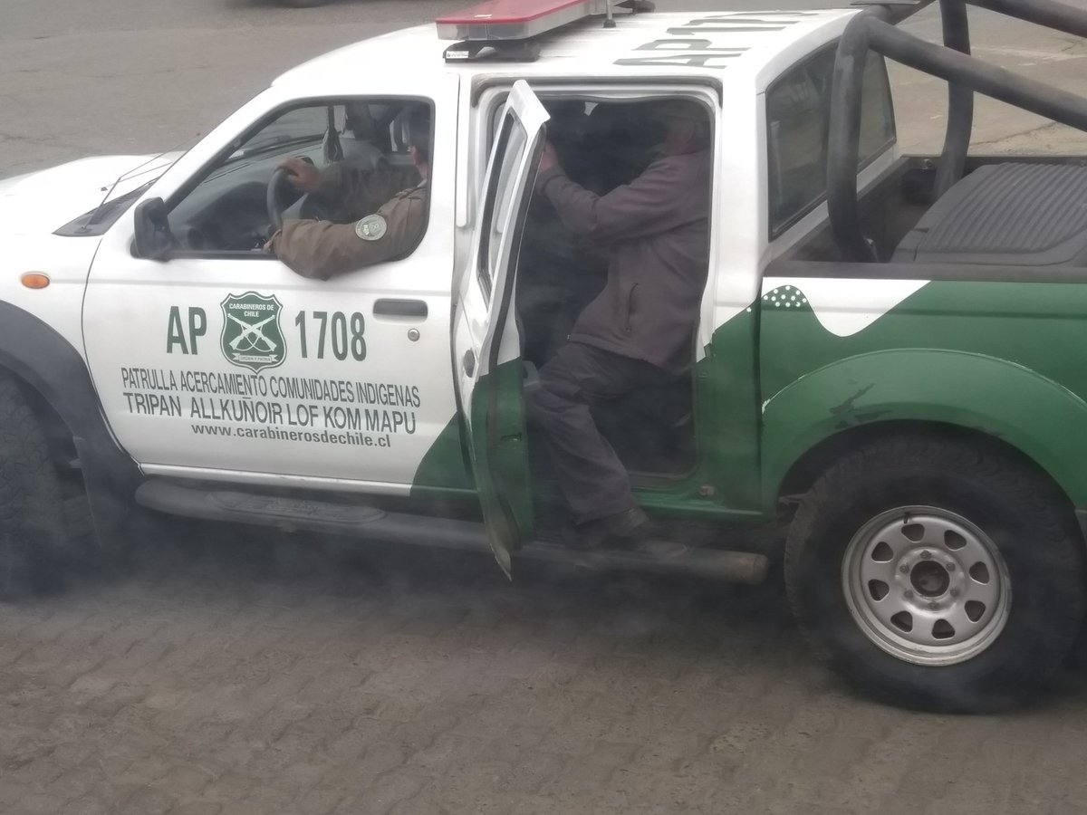 jpalfaroherrera's tweet photo. En el #Sur de #Chile no existen los #PacoLate pero sí los #PacoUber
#Victoria #Araucania #PlanAraucania ??? 🤔🙄 https://t.co/1hXiH5F12M