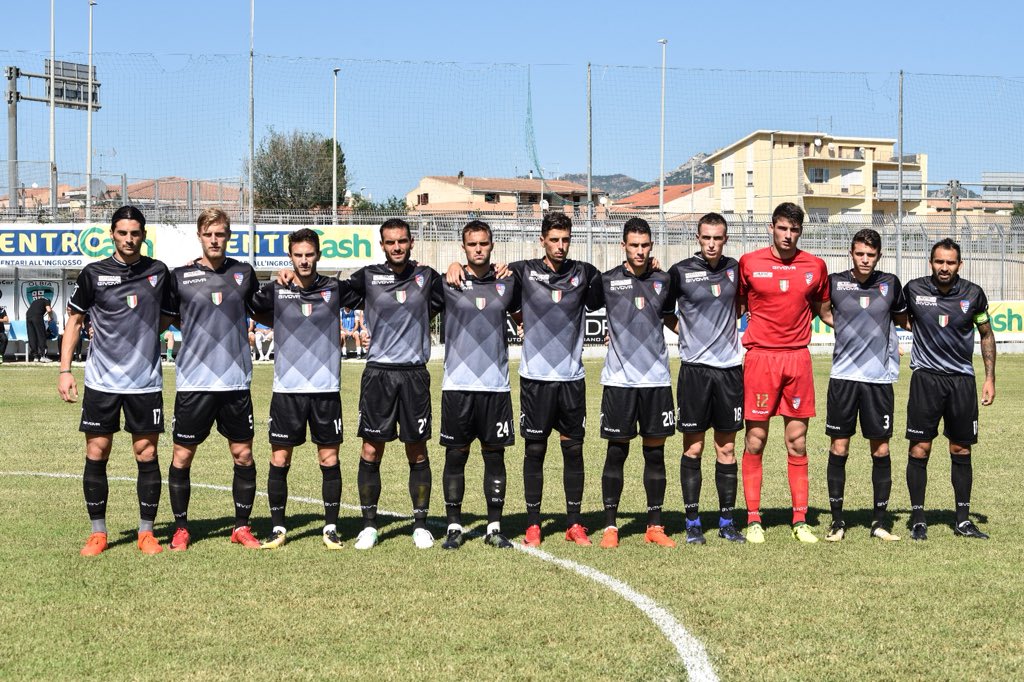 WorldSportTour2's tweet photo. Domani alle 18 , giorno del debutto di Wst-Show, ci sarà la visita di una delegazione della Pro Patria, tornata in serie C quest’anno #wst #propatria #fieradelturismosportivo https://t.co/CPfPdd6oNt