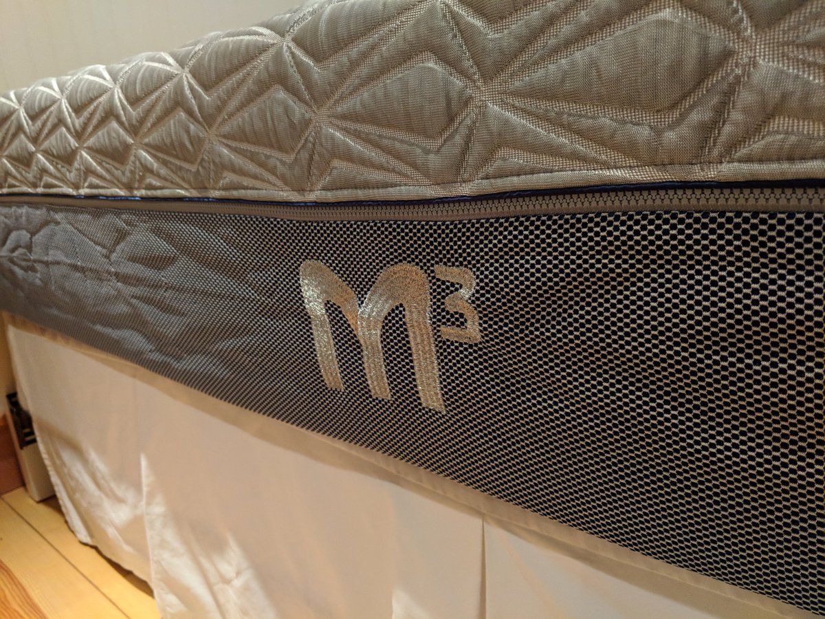drchriswinter's tweet photo. Firm mattress? Soft mattress? Cool mattress? Yes! Meet the @BEDGEAR M3...the #mattress that allows you to open it up and determine exactly how soft or firm you want it to be. And if you get hot as you #sleep, cool nights are on the way. #Gamechanger #BedOfTheFuture https://t.co/pcWRJkHBB1