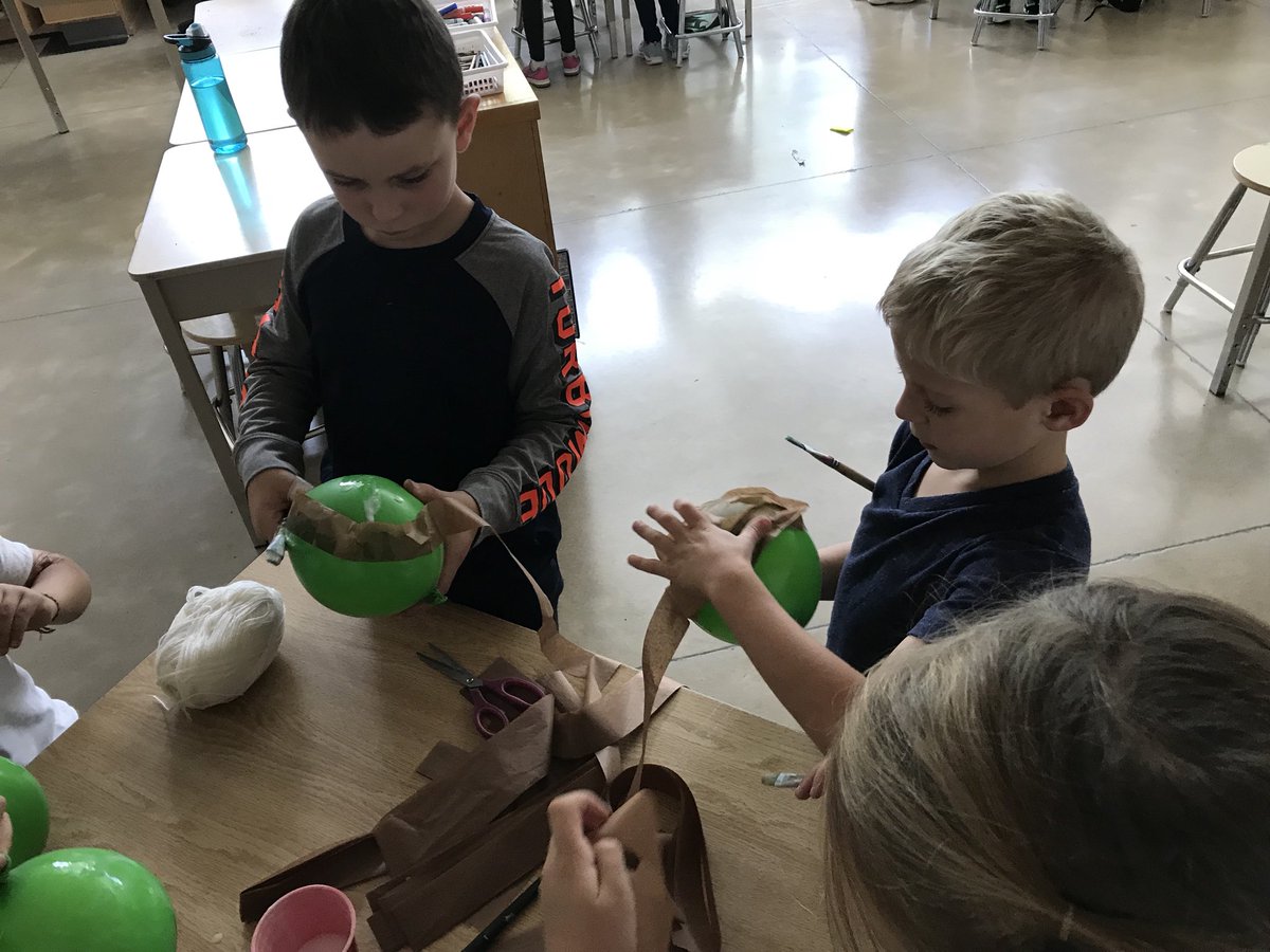 MrsEmburysClass's tweet photo. STEM project to help us transform our classroom into a butterfly conservatory - todayβs project: Chrysalis and Cocoons #futureentomologists #grade2inquiry #projectbasedlearning https://t.co/yRWn0ifC4I
