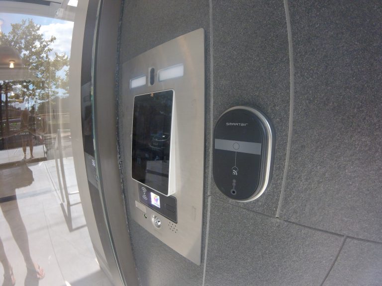 ParagonLocks's tweet photo. 🏢 Major #securityupgrade for this #multifamily residential building in #JerseyCity w/ @_ButterflyMX #SmartIntercom, @BrivoInc #accesscontrol bridge, @MulTLockUSA #smartair locks, @EagleEyeCloud ... For more projects visit https://t.co/5Ybqht66a6 #proptech #propmgmt #citylife https://t.co/kPKSshEDqr