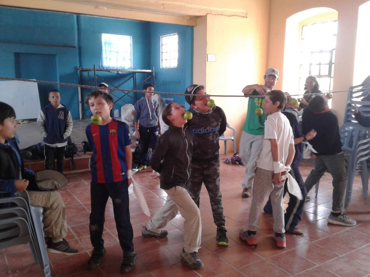CampEcuador's tweet photo. Having fun is important #TeamGrade6th are proof of that, experiencing funπ, friendship, being a good sport is what you are teaching us! #DoSomethingAmazing #CampsEffect @CampsInt https://t.co/QKUIZpUqZc
