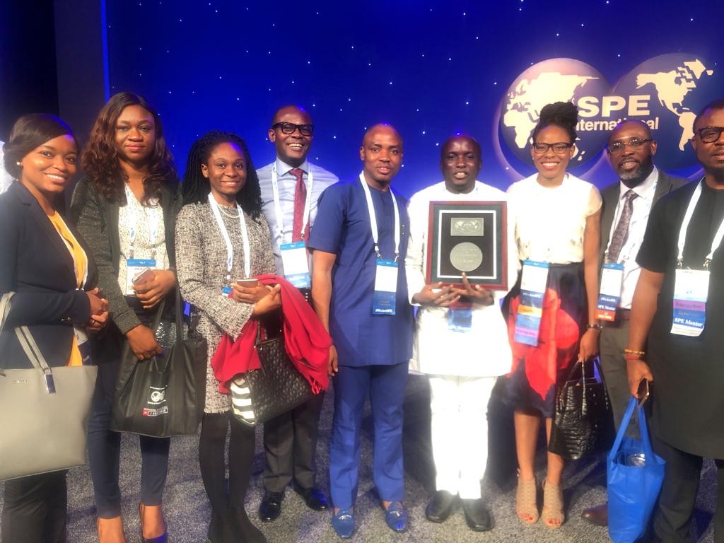 spe_lagos's tweet photo. Greetings all the way from Dallas ATCE 2018. @SPEtweets @SPE_NIGERIA #ATCE18 #SPELagosSection #WeAreSPE https://t.co/HYgOHDD7UU