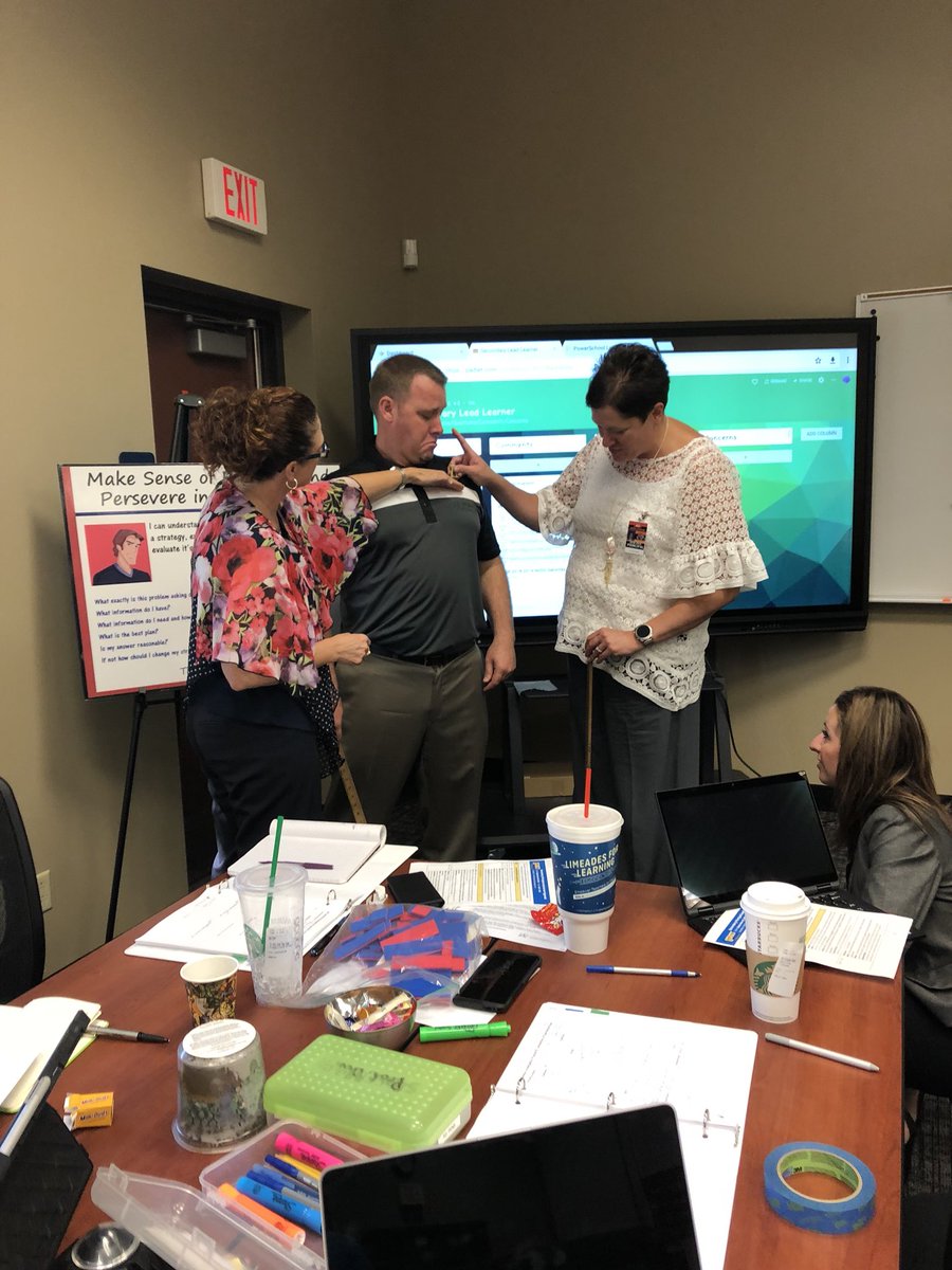 ScienceSloth1's tweet photo. What does an NGSS classroom look like? Today Administrators from Hemet Unified had a chance to explore an NGSS lesson first hand. @OfficialNGSS @RCOESTEM @HemetProDev #NGSS #HandsOnScience https://t.co/V6gndwVjVT