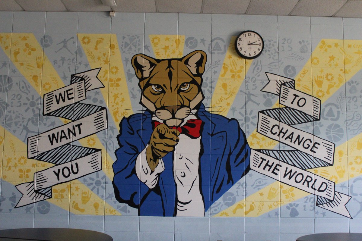 WeAreHTSD's tweet photo. Welcome to Crockett Middle School! @Crockett_HTSD shows their school spirit with murals! Our vocal music students were preparing for their lesson &amp; discussing the year's syllabus #htsd #htsdpride #differencemakershtsd @ClarkeHolmes16 https://t.co/620Ohr91mX