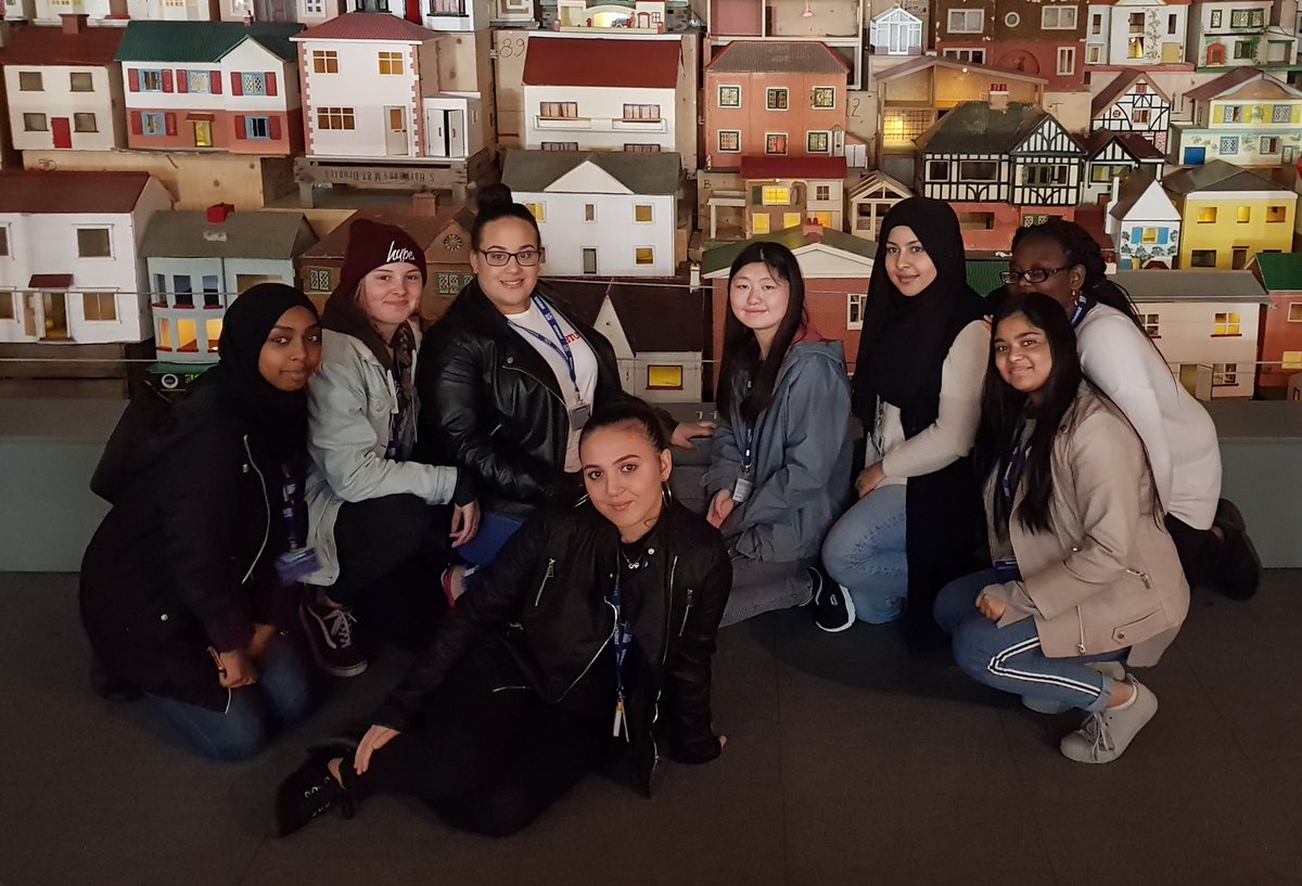 eyce_lsc's tweet image. Some of our Early Years students visiting the V&amp;amp;A Museum of Childhood; they looked at toys from across the decades and compared them to those of today and how they meet all aspects of children&apos;s development #playandlearning #earlyyearseducators 
@LSC_ELW @Leyton6thForm