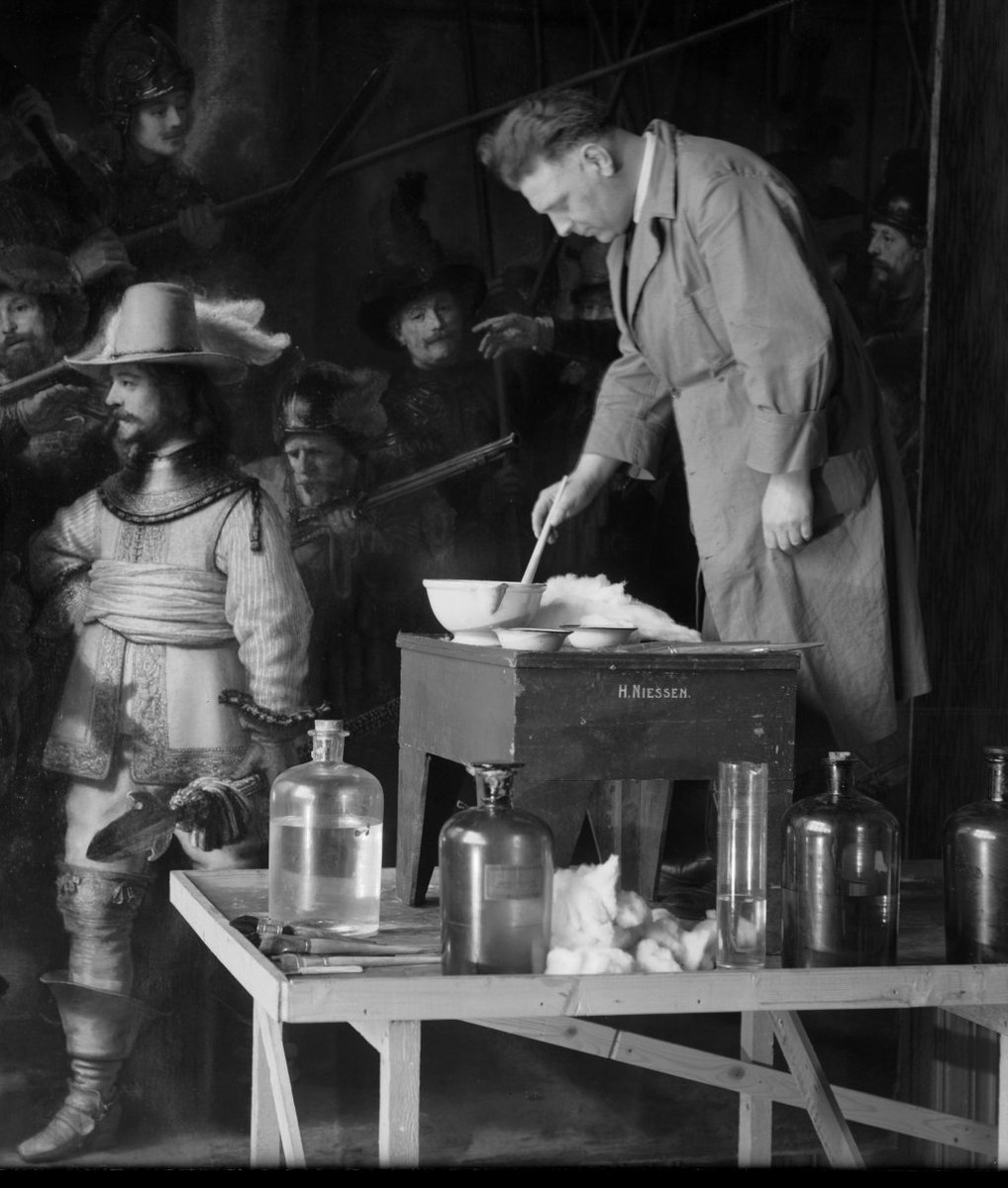 TechArtHis's tweet photo. Regenerating Rembrandt’s Night Watch: a #restoration method from the past: the #Pettenkofer method. Fascinating conservation history of the #NightWatch, part 1. #Rembrandt #Rijksmuseum #varnish #Rembrandtsymposium
#DutchGoldenAge https://t.co/4WAsXtzVDF https://t.co/atYyZfsvGb