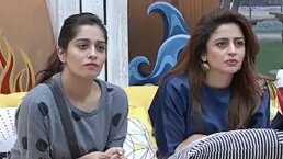 Sagar_kurane's tweet photo. RT 🔄 If you Thinks #NehaPendse &amp; #DipikaKakkr Are Ultimate Winners of #Biggboss12 !❤️💗

Show Your Response and Let's Check Mood Of #BigBoss12 Fans.
🤗

#BigBoss12 #BB12 #SabaKhan #SomiKhan #Mumbai #ColorsTV #Voot #Bb @ColorsTV @NehaPendseFC @NehaPendse1 https://t.co/ivjEV4r7yR