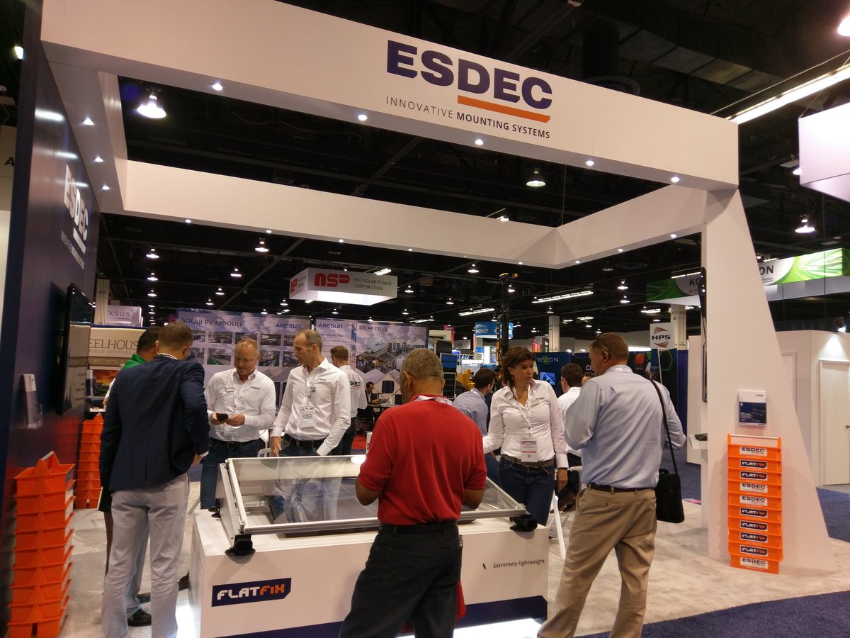 esdecUSA's tweet image. Lots of great conversations happening at Booth 378 @SPIConvention Come learn about our innovative  #Flatfix mounting system! #SPICon