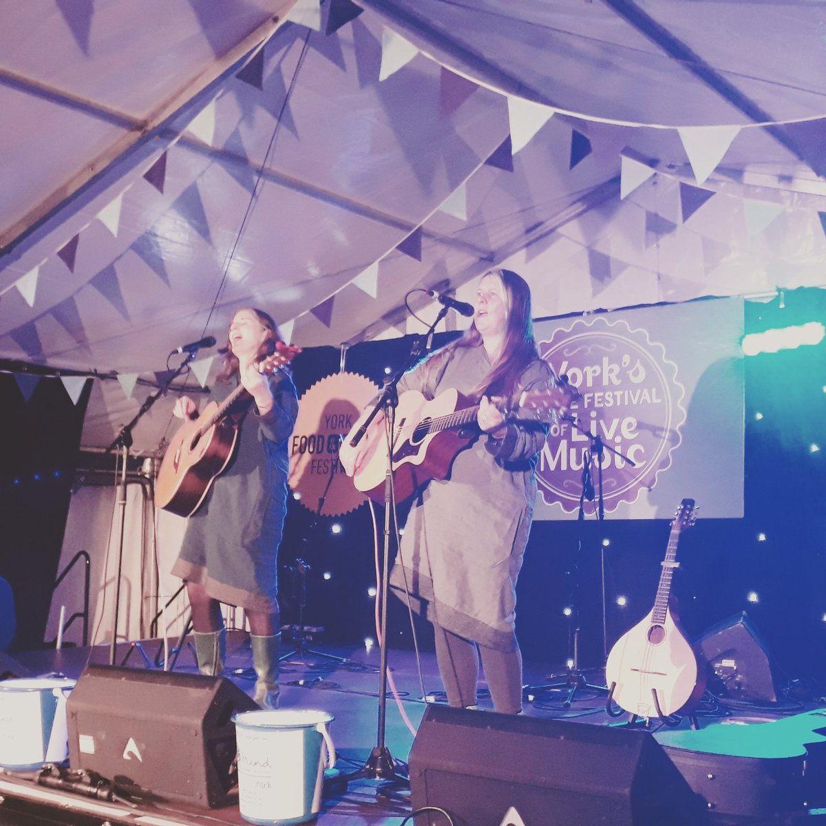 Weren't <a href="/UnionJillMusic/">Union Jill</a> just fab at the <a href="/Live_Music_Fest/">Fest of Live Music</a> this evening?! You can see them again at @SwanPeasholme on 20 Oct. Find out more at eventbrite.co.uk/e/eboracum-ses… #folkmusic #music #york