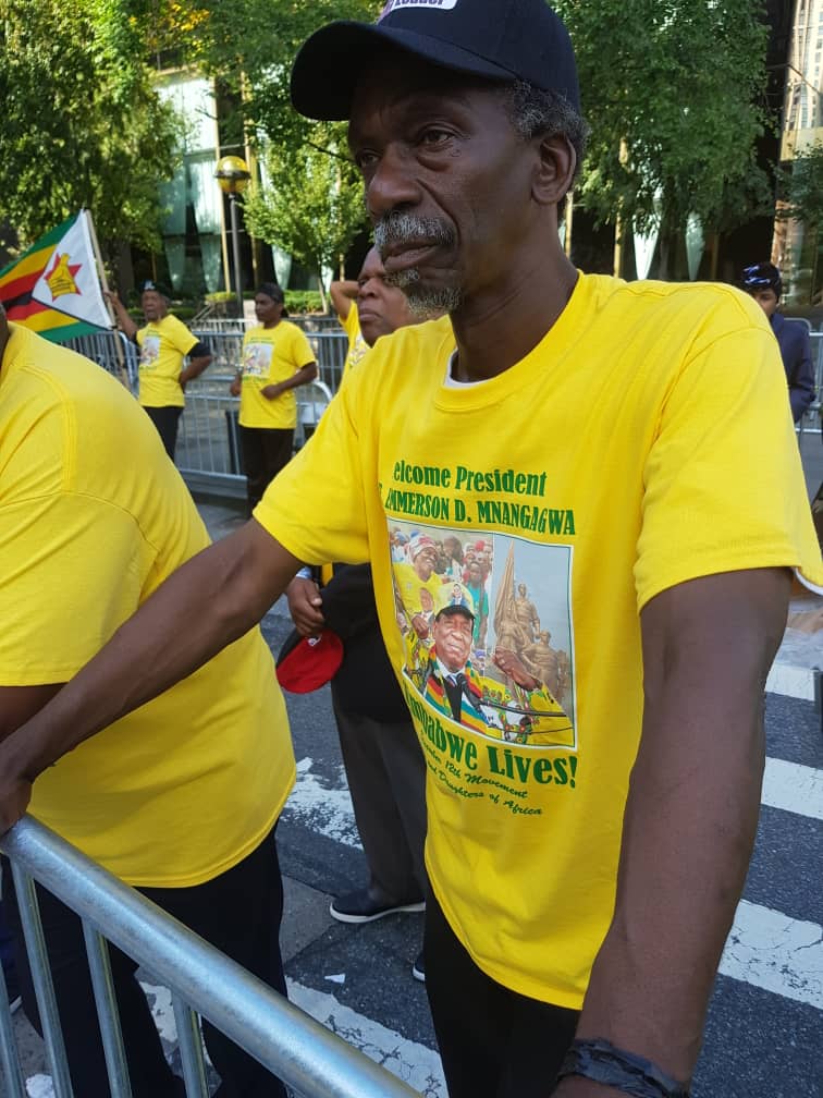 Letty_Mabhena's tweet photo. Pan Africanists #D12Movement members are now gathering in #NewYork for the Solidarity March in support of President ED Mnangagwa ahead of his inaugural #UNGA address.
#EDIsMyPresident
#EDatUNGA https://t.co/DOETHk1qvj