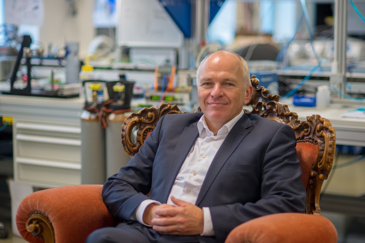 Zo zorgt Dennis Schipper (<a href="/DEMCON/">DEMCON</a> ) voor focus en een gezonde bedrijfscultuur. <a href="/DEMCON/">DEMCON</a>  ▶ bit.ly/2zsqKCc