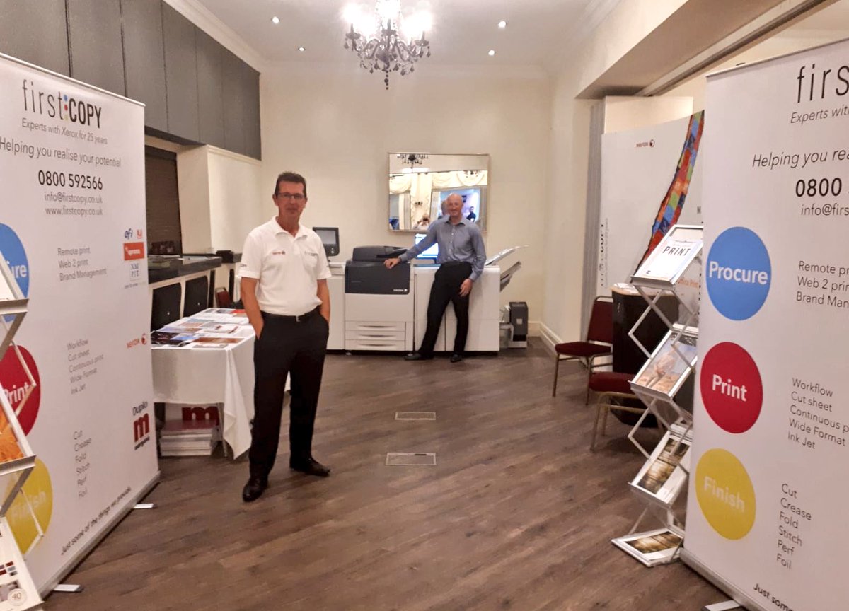 EarthIslandUK's tweet image. Del Shepherd and Paul Maslen of @FirstCopyCorp at @newtechshow with the @XeroxUK Iridesse #PrintSolutions