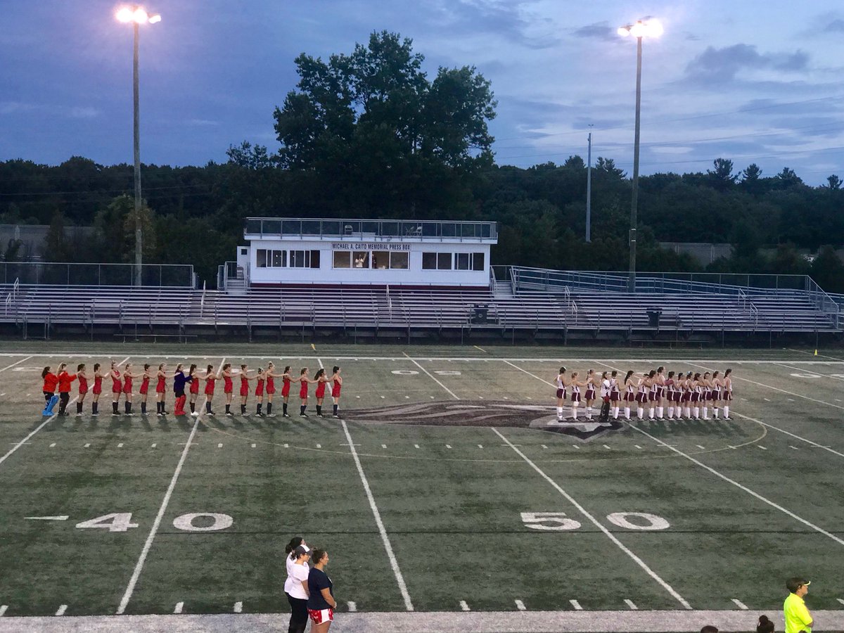 So proud to be apart of the <a href="/MVConference/">Merrimack Valley Conference</a> tonight. 

Together with <a href="/ChelmsfordFh/">ChelmsfordFH</a> we held a moment of silence to honor Jordan Rankin <a href="/Hillies_FH/">Hillies Field Hockey</a> and raised over $700 that will be donated to the family. 

#MVCstrong 
❤️🏑💛🏑💙🏑🖤