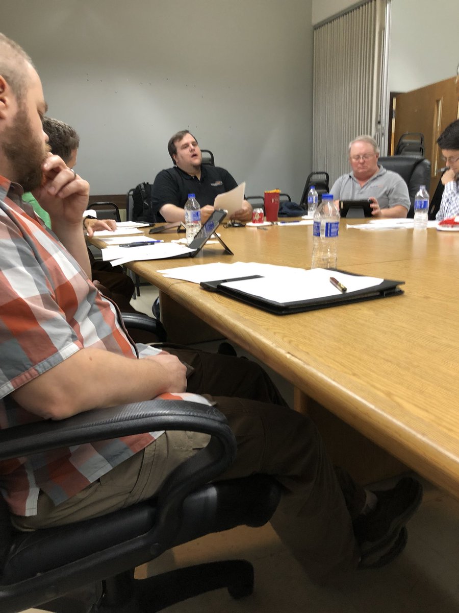 MrsPerkinsPVMS's tweet photo. Great discussion at the Shepherds College Technology Advisory Team Meeting! #SC #ShepherdsCollege #techboard https://t.co/3z6MtbMH7j